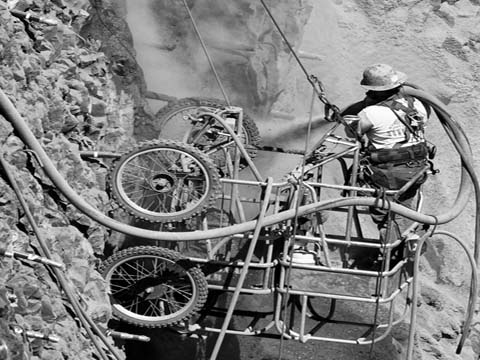 耐磨腐蝕噴砂泥漿輸送管道